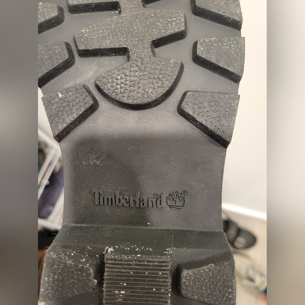 Timberland Boots - Picture 3 of 5